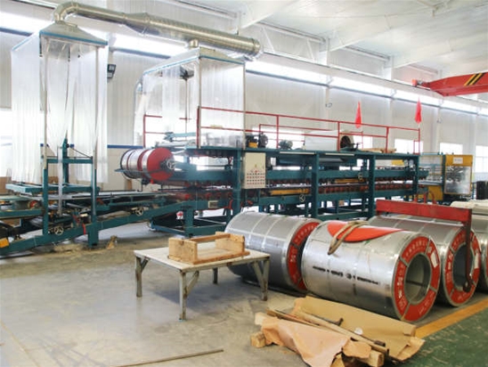 機制中空玻鎂板生產(chǎn)設(shè)備